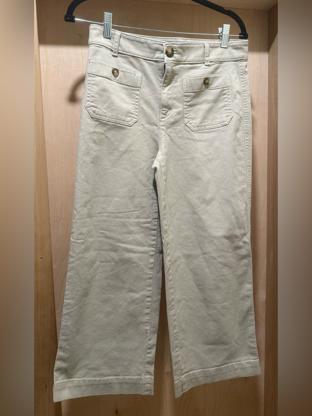 LOFT Cream Palmer Wide-Leg Jeans with Front Patch Pockets Size 4P
